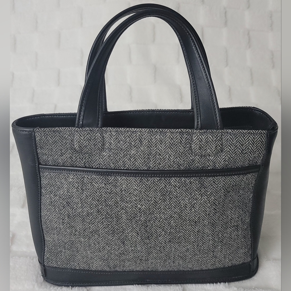 Coach Bleeker Top Handle Bag *J9D-6126* EUC
